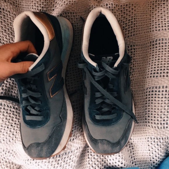 574 Core New Balance Women’s 9 (fits 8, 8.5) - Picture 4 of 8